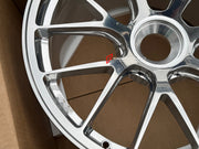 Buy Now 19 INCH CENTERLOCK FORGED WHEELS RIMS for PORSCHE 911 997.2 GT2 RS 2011 and upgrade car parts from SIR Tuning at the Best Price. Headlights, Tail lights, Bodykits, Navigations, wheels and more - Fast & Free Shipping within Europe, US & Worldwide.