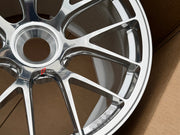 Buy Now 19 INCH CENTERLOCK FORGED WHEELS RIMS for PORSCHE 911 997.2 GT2 RS 2011 and upgrade car parts from SIR Tuning at the Best Price. Headlights, Tail lights, Bodykits, Navigations, wheels and more - Fast & Free Shipping within Europe, US & Worldwide.