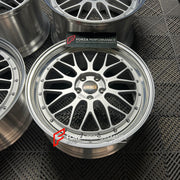 Buy Now 20 21 INCH FORGED WHEELS RIMS for FERRARI 458 2015 and upgrade car parts from SIR Tuning at the Best Price. Headlights, Tail lights, Bodykits, Navigations, wheels and more - Fast & Free Shipping within Europe, US & Worldwide.