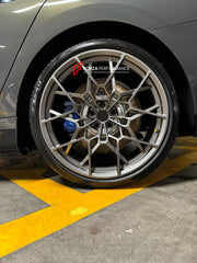 Buy Now 22 INCH FORGED WHEELS for BMW 7 SERIES G70 2024 R-1 and upgrade car parts from SIR Tuning at the Best Price. Headlights, Tail lights, Bodykits, Navigations, Gallery and more - Fast & Free Shipping within Europe, US & Worldwide.