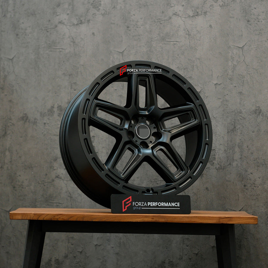 Buy Now 22 INCH FORGED WHEELS RIMS for LAND ROVER DEFENDER L663 2025 and upgrade car parts from SIR Tuning at the Best Price. Headlights, Tail lights, Bodykits, Navigations, wheels and more - Fast & Free Shipping within Europe, US & Worldwide.