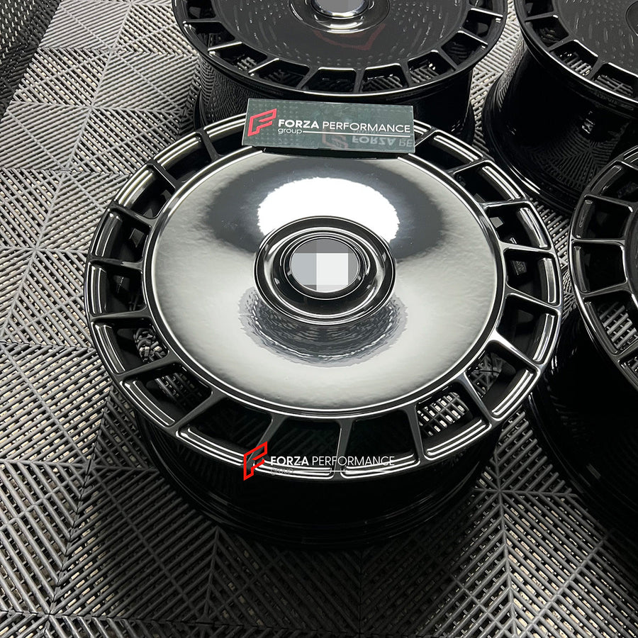 Buy Now 22 INCH FORGED WHEELS RIMS for LAND ROVER RANGE ROVER L460 2024 and upgrade car parts from SIR Tuning at the Best Price. Headlights, Tail lights, Bodykits, Navigations, wheels and more - Fast & Free Shipping within Europe, US & Worldwide.