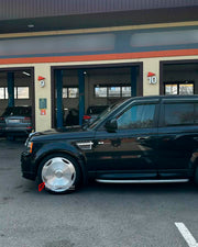 Buy Now 22 INCH FORGED WHEELS RIMS for LAND ROVER RANGE ROVER SPORT L320 FACELIFT 2012 and upgrade car parts from SIR Tuning at the Best Price. Headlights, Tail lights, Bodykits, Navigations, wheels and more - Fast & Free Shipping within Europe, US & Worldwide.