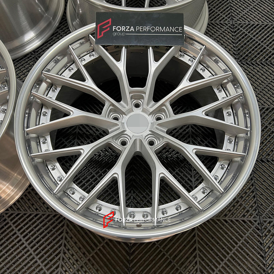 Buy Now 22 INCH FORGED WHEELS RIMS for MERCEDES BENZ G CLASS G63 AMG W465 2025 and upgrade car parts from SIR Tuning at the Best Price. Headlights, Tail lights, Bodykits, Navigations, wheels and more - Fast & Free Shipping within Europe, US & Worldwide.