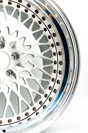 Buy Now 3-Piece FORGED WHEELS FOR ALL MODELS BF-17 and upgrade car parts from SIR Tuning at the Best Price. Headlights, Tail lights, Bodykits, Navigations, wheels and more - Fast & Free Shipping within Europe, US & Worldwide.