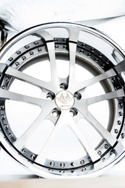 Buy Now 3-Piece FORGED WHEELS FOR ALL MODELS BF-31 and upgrade car parts from SIR Tuning at the Best Price. Headlights, Tail lights, Bodykits, Navigations, wheels and more - Fast & Free Shipping within Europe, US & Worldwide.