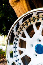Buy Now 3-Piece FORGED WHEELS FOR ALL MODELS BF-41 and upgrade car parts from SIR Tuning at the Best Price. Headlights, Tail lights, Bodykits, Navigations, wheels and more - Fast & Free Shipping within Europe, US & Worldwide.