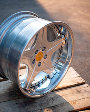 Buy Now 3-Piece FORGED WHEELS FOR ALL MODELS BF-43 and upgrade car parts from SIR Tuning at the Best Price. Headlights, Tail lights, Bodykits, Navigations, wheels and more - Fast & Free Shipping within Europe, US & Worldwide.