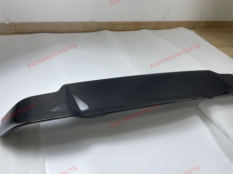 Buy Now CARBON FIBER ROOF SPOILER WING for LAND ROVER DEFENDER L663 2020+ and upgrade car parts from SIR Tuning at the Best Price. Headlights, Tail lights, Bodykits, Navigations, Carbon body kit and more - Fast & Free Shipping within Europe, US & Worldwide.