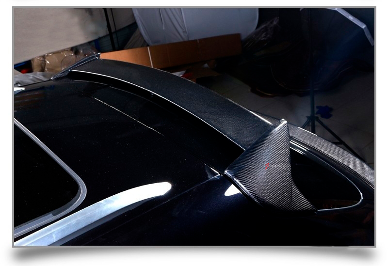 Buy Now Carbon Fiber Parts for Porsche Macan 95B.1 2014 - 2018 and upgrade car parts from SIR Tuning at the Best Price. Headlights, Tail lights, Bodykits, Navigations, Carbon body kit and more - Fast & Free Shipping within Europe, US & Worldwide.