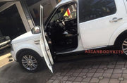 Buy Now ELECTRIC SIDE STEP RUNNING BOARDS for LAND ROVER DISCOVERY L319 2005 - 2016 and upgrade car parts from SIR Tuning at the Best Price. Headlights, Tail lights, Bodykits, Navigations, body kit and more - Fast & Free Shipping within Europe, US & Worldwide.