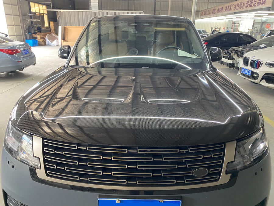 Buy Now for NEW RANGE ROVER L460 VOGUE CARBON HOOD and upgrade car parts from SIR Tuning at the Best Price. Headlights, Tail lights, Bodykits, Navigations, Carbon body kit and more - Fast & Free Shipping within Europe, US & Worldwide.