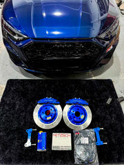 Buy Now ADTORY X FORZA PERFORMANCE RACE BIG BRAKE KIT BBK for AUDI A3 SPORTBACK 8Y 2020+ and upgrade car parts from SIR Tuning at the Best Price. Headlights, Tail lights, Bodykits, Navigations, BIG BRAKE KIT and more - Fast & Free Shipping within Europe, US & Worldwide.
