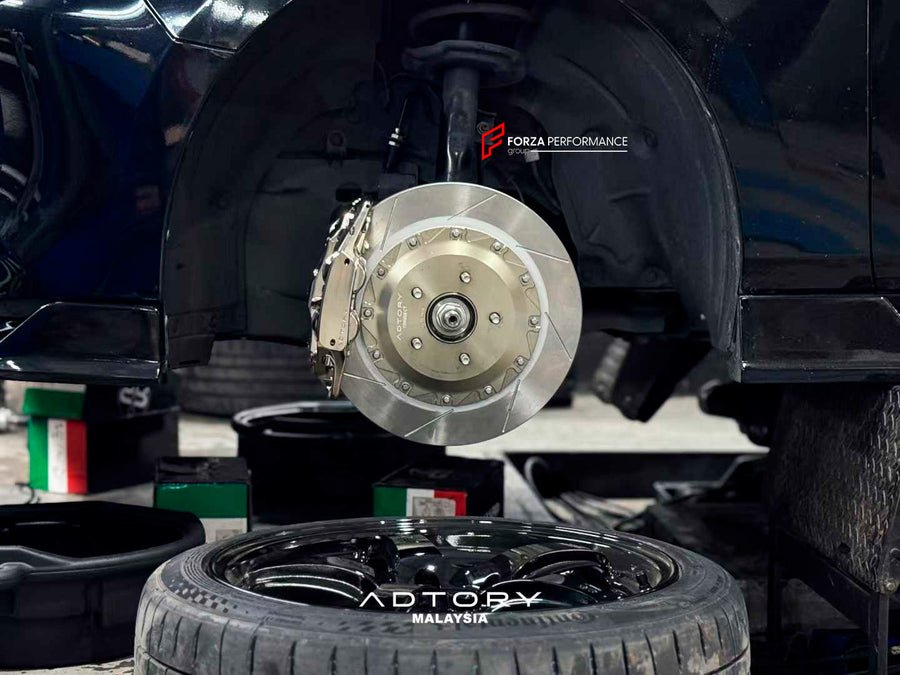 Buy Now ADTORY X FORZA PERFORMANCE RACE BIG BRAKE KIT BBK for MAZDA 3 IV BP 2019+ and upgrade car parts from SIR Tuning at the Best Price. Headlights, Tail lights, Bodykits, Navigations, BIG BRAKE KIT and more - Fast & Free Shipping within Europe, US & Worldwide.