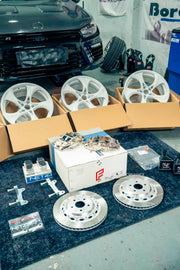 Buy Now ADTORY X FORZA PERFORMANCE RACE BIG BRAKE KIT BBK for VOLKSWAGEN SCIROCCO 3 FACELIFT 2014 - 2017 and upgrade car parts from SIR Tuning at the Best Price. Headlights, Tail lights, Bodykits, Navigations, BIG BRAKE KIT and more - Fast & Free Shipping within Europe, US & Worldwide.