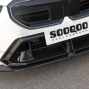 Buy Now AUTHENTIC SOOQOO DRY CARBON FRONT BUMPER CENTER TRIM for BMW M5 G90 G99 2025+ and upgrade car parts from SIR Tuning at the Best Price. Headlights, Tail lights, Bodykits, Navigations, Carbon body kit and more - Fast & Free Shipping within Europe, US & Worldwide.