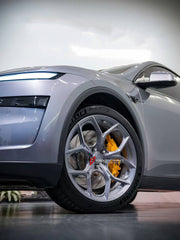 Buy Now BIG BRAKE KIT BBK for TESLA MODEL Y JUNIPER 2025+ and upgrade car parts from SIR Tuning at the Best Price. Headlights, Tail lights, Bodykits, Navigations, BIG BRAKE KIT and more - Fast & Free Shipping within Europe, US & Worldwide.