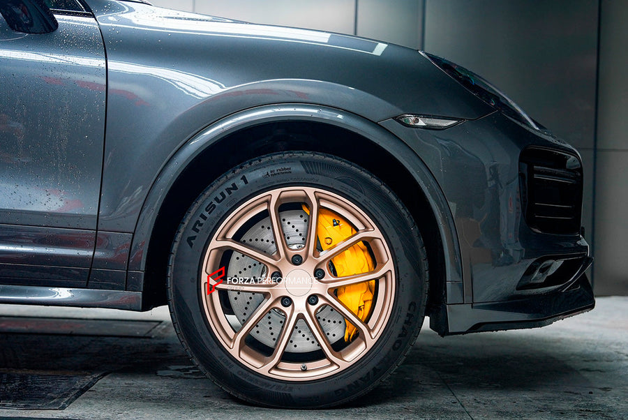 Buy Now BIG BRAKE KIT for PORSCHE CAYENNE TURBO GT 9Y 2018+ and upgrade car parts from SIR Tuning at the Best Price. Headlights, Tail lights, Bodykits, Navigations, BIG BRAKE KIT and more - Fast & Free Shipping within Europe, US & Worldwide.