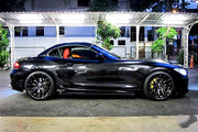 Buy Now SBE SIDE SKIRTS FOR BMW Z4 E89 and upgrade car parts from SIR Tuning at the Best Price. Headlights, Tail lights, Bodykits, Navigations, body kit and more - Fast & Free Shipping within Europe, US & Worldwide.