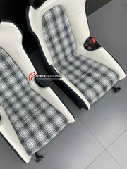 Buy Now CARBON BUCKET SEATS LWCB for PORSCHE 718 BOXSTER S GTS and upgrade car parts from SIR Tuning at the Best Price. Headlights, Tail lights, Bodykits, Navigations, Car Seats and more - Fast & Free Shipping within Europe, US & Worldwide.
