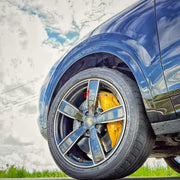 Buy Now CARBON CERAMIC BBK BIG BRAKE KIT for PORSCHE CAYENNE 9Y 2018 - 2023 and upgrade car parts from SIR Tuning at the Best Price. Headlights, Tail lights, Bodykits, Navigations, BIG BRAKE KIT and more - Fast & Free Shipping within Europe, US & Worldwide.