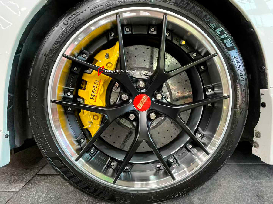 Buy Now CARBON CERAMIC BBK BIG BRAKE KIT for TOYOTA VELLFIRE AH30 2018 - 2023 and upgrade car parts from SIR Tuning at the Best Price. Headlights, Tail lights, Bodykits, Navigations, BIG BRAKE KIT and more - Fast & Free Shipping within Europe, US & Worldwide.