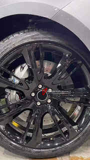 Buy Now CARBON CERAMIC BIG BRAKE KIT BBK for LAND ROVER RANGE ROVER VELAR L560 FACELIFT 2023+ and upgrade car parts from SIR Tuning at the Best Price. Headlights, Tail lights, Bodykits, Navigations, BIG BRAKE KIT and more - Fast & Free Shipping within Europe, US & Worldwide.