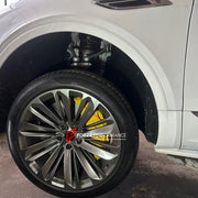 Buy Now CARBON CERAMIC BIG BRAKE KIT for BENTLEY BENTAYGA 2020+ and upgrade car parts from SIR Tuning at the Best Price. Headlights, Tail lights, Bodykits, Navigations, BIG BRAKE KIT and more - Fast & Free Shipping within Europe, US & Worldwide.