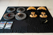 Buy Now CARBON CERAMIC BIG BRAKE KIT for BMW M5 G90 G99 2024+ and upgrade car parts from SIR Tuning at the Best Price. Headlights, Tail lights, Bodykits, Navigations, BIG BRAKE KIT and more - Fast & Free Shipping within Europe, US & Worldwide.