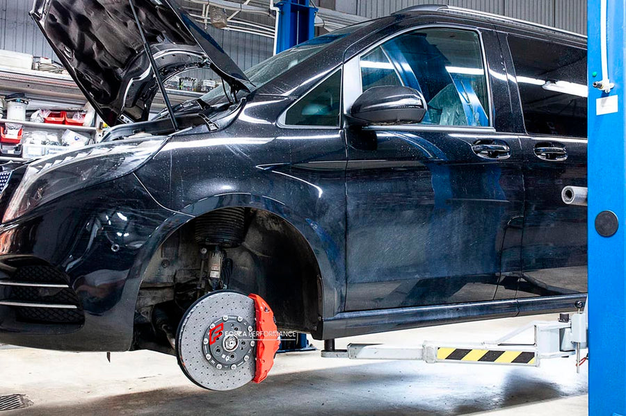 Buy Now CARBON CERAMIC BIG BRAKE KIT for MERCEDES BENZ V-CLASS VITO W447 2015+ and upgrade car parts from SIR Tuning at the Best Price. Headlights, Tail lights, Bodykits, Navigations, BIG BRAKE KIT and more - Fast & Free Shipping within Europe, US & Worldwide.