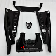 Buy Now CARBON ENGINE BAY COVER PANELS for FERRARI 458 2009 - 2015 and upgrade car parts from SIR Tuning at the Best Price. Headlights, Tail lights, Bodykits, Navigations, Carbon body kit and more - Fast & Free Shipping within Europe, US & Worldwide.