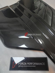 Buy Now CARBON HOOD SCOOP TRIM COVER for BMW XM G09 2023+ and upgrade car parts from SIR Tuning at the Best Price. Headlights, Tail lights, Bodykits, Navigations, body kit and more - Fast & Free Shipping within Europe, US & Worldwide.
