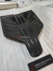 Buy Now CARBON HOOD SCOOP TRIM COVER for BMW XM G09 2023+ and upgrade car parts from SIR Tuning at the Best Price. Headlights, Tail lights, Bodykits, Navigations, body kit and more - Fast & Free Shipping within Europe, US & Worldwide.