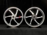 Buy Now CUSTOM FORGED WHEELS RIMS B60 for BMW S1000RR M1000RR and upgrade car parts from SIR Tuning at the Best Price. Headlights, Tail lights, Bodykits, Navigations, wheels and more - Fast & Free Shipping within Europe, US & Worldwide.