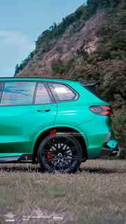 Buy Now DRY CARBON BODY KIT for BMW X5M F95 LCI FACELIFT 2023+ and upgrade car parts from SIR Tuning at the Best Price. Headlights, Tail lights, Bodykits, Navigations, body kit and more - Fast & Free Shipping within Europe, US & Worldwide.