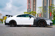 Buy Now DRY CARBON BODY KIT for NISSAN GT-R R35 2007 - 2016 and upgrade car parts from SIR Tuning at the Best Price. Headlights, Tail lights, Bodykits, Navigations, body kit and more - Fast & Free Shipping within Europe, US & Worldwide.