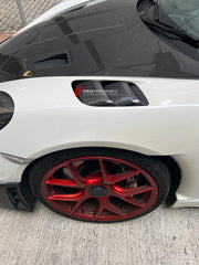 Buy Now DRY CARBON FENDER AIR OUTLET TRIM for PORSCHE 718 982 GT4RS and upgrade car parts from SIR Tuning at the Best Price. Headlights, Tail lights, Bodykits, Navigations, body kit and more - Fast & Free Shipping within Europe, US & Worldwide.