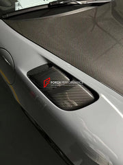Buy Now DRY CARBON FENDER AIR OUTLET TRIM for PORSCHE 718 982 GT4RS and upgrade car parts from SIR Tuning at the Best Price. Headlights, Tail lights, Bodykits, Navigations, body kit and more - Fast & Free Shipping within Europe, US & Worldwide.