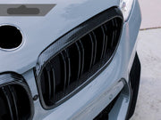 Buy Now DRY CARBON FRONT GRILLE for BMW M5 F90 2017-2020 and upgrade car parts from SIR Tuning at the Best Price. Headlights, Tail lights, Bodykits, Navigations, body kit and more - Fast & Free Shipping within Europe, US & Worldwide.
