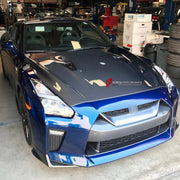 Buy Now DRY CARBON HOOD BONNET for NISSAN GT-R R35 2007 - 2016 and upgrade car parts from SIR Tuning at the Best Price. Headlights, Tail lights, Bodykits, Navigations, body kit and more - Fast & Free Shipping within Europe, US & Worldwide.