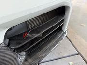 Buy Now DRY CARBON REPLACEMENT FRONT BUMPER AIR VENTS TRIM for PORSCHE 911 992.2 CARRERA 2025+ and upgrade car parts from SIR Tuning at the Best Price. Headlights, Tail lights, Bodykits, Navigations, body kit and more - Fast & Free Shipping within Europe, US & Worldwide.