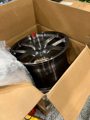 Buy Now 20 INCH FORGED WHEELS RIMS for FERRARI F430 SPIDER 2009 and upgrade car parts from SIR Tuning at the Best Price. Headlights, Tail lights, Bodykits, Navigations, Gallery and more - Fast & Free Shipping within Europe, US & Worldwide.