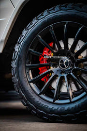 Buy Now FRONT BBK BIG BRAKE KIT for MERCEDES BENZ G CLASS G500 G550 G350 G450D W465 2024+ and upgrade car parts from SIR Tuning at the Best Price. Headlights, Tail lights, Bodykits, Navigations, BIG BRAKE KIT and more - Fast & Free Shipping within Europe, US & Worldwide.