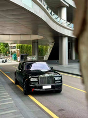Buy Now CONVERSION FACELIFT BODY KIT for ROLLS ROYCE PHANTOM 2004 - 2012 6th GEN UPGRADE to 2013 - 2017 7th GEN FACELIFT and upgrade car parts from SIR Tuning at the Best Price. Headlights, Tail lights, Bodykits, Navigations, body kit and more - Fast & Free Shipping within Europe, US & Worldwide.