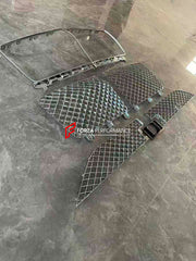 Buy Now FRONT GRILLE for BENTLEY BENTAYGA PL71 FACELIFT 2020+ and upgrade car parts from SIR Tuning at the Best Price. Headlights, Tail lights, Bodykits, Navigations, body kit and more - Fast & Free Shipping within Europe, US & Worldwide.