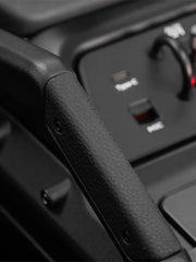 Buy Now PLUMB MGT CENTRAL CONTROL KIT for LAND ROVER DEFENDER 90 110 130 L663 2019+ and upgrade car parts from SIR Tuning at the Best Price. Headlights, Tail lights, Bodykits, Navigations, Carbon body kit and more - Fast & Free Shipping within Europe, US & Worldwide.