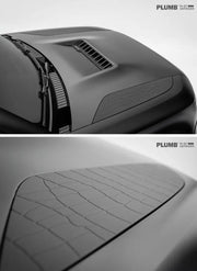 Buy Now PLUMB MGT HOOD BONNET for LAND ROVER DEFENDER 90 110 130 L663 2019+ and upgrade car parts from SIR Tuning at the Best Price. Headlights, Tail lights, Bodykits, Navigations, Carbon body kit and more - Fast & Free Shipping within Europe, US & Worldwide.