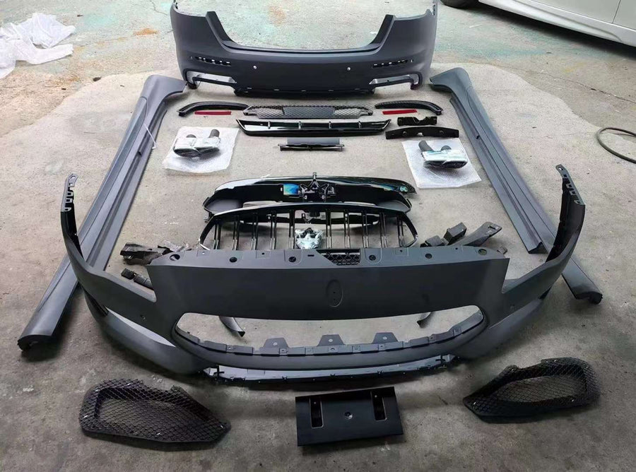 Buy Now TROFEO BODY KIT FOR MASERATI QUATTROPORTE M156 2020+ and upgrade car parts from SIR Tuning at the Best Price. Headlights, Tail lights, Bodykits, Navigations, body kit and more - Fast & Free Shipping within Europe, US & Worldwide.