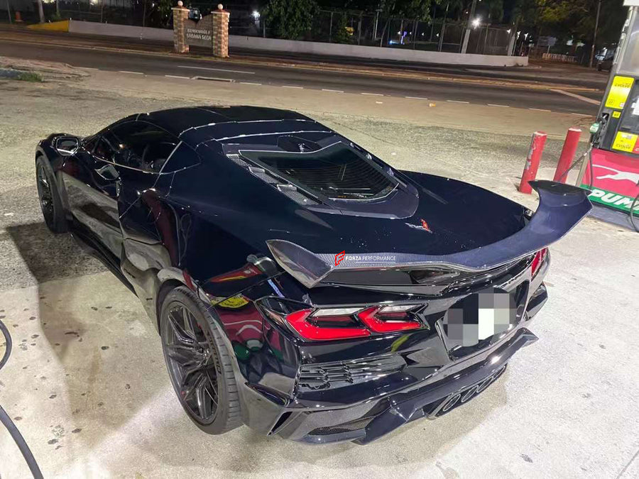 Buy Now CARBON REAR SPOILER for CHEVROLET CORVETTE C8 STINGRAY 2020+ | Z06 STYLE and upgrade car parts from SIR Tuning at the Best Price. Headlights, Tail lights, Bodykits, Navigations, body kit and more - Fast & Free Shipping within Europe, US & Worldwide.