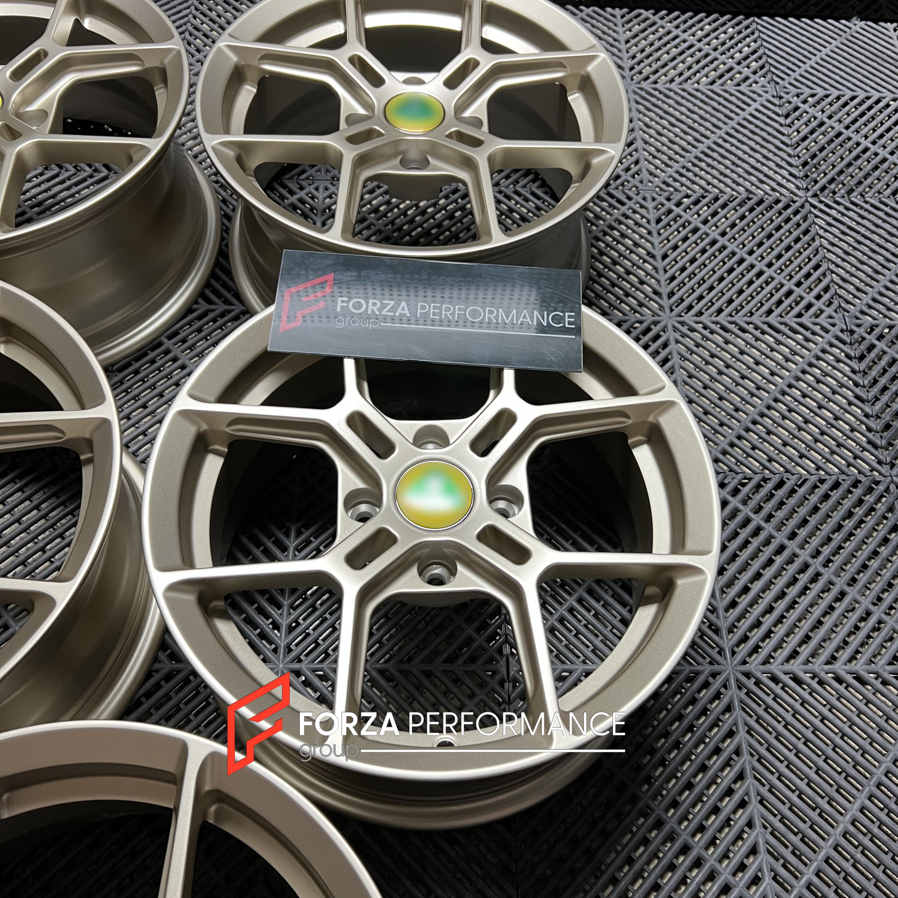 15 INCH FORGED WHEELS RIMS for LOTUS 7 CONTINUATION CAR WITH FORD CORTINA HUBS